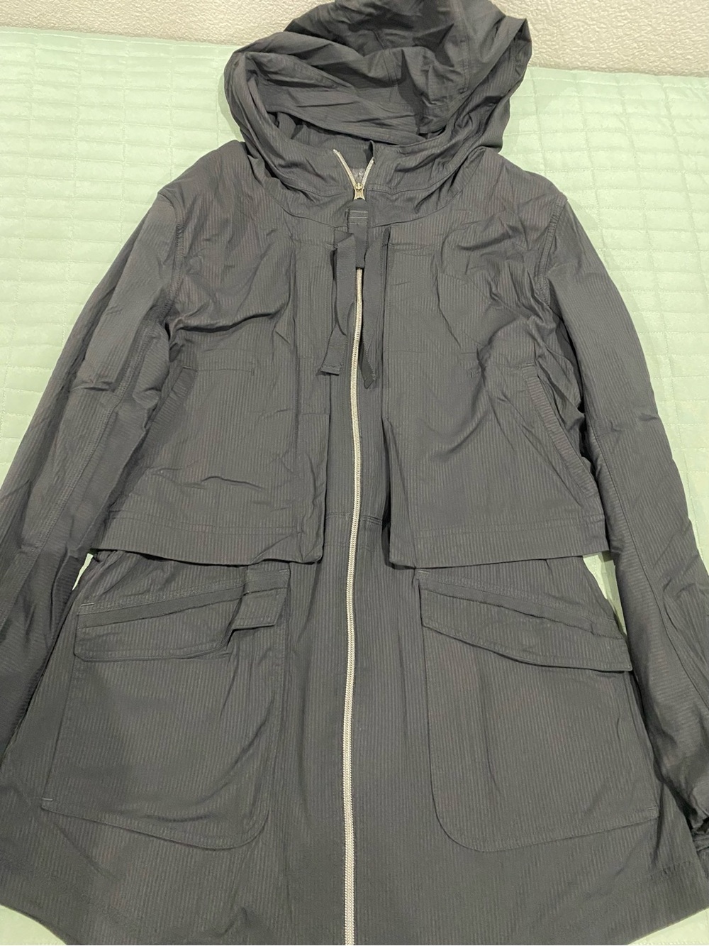 Lululemon Hooded Lightweight Zip Front Jacket - Black